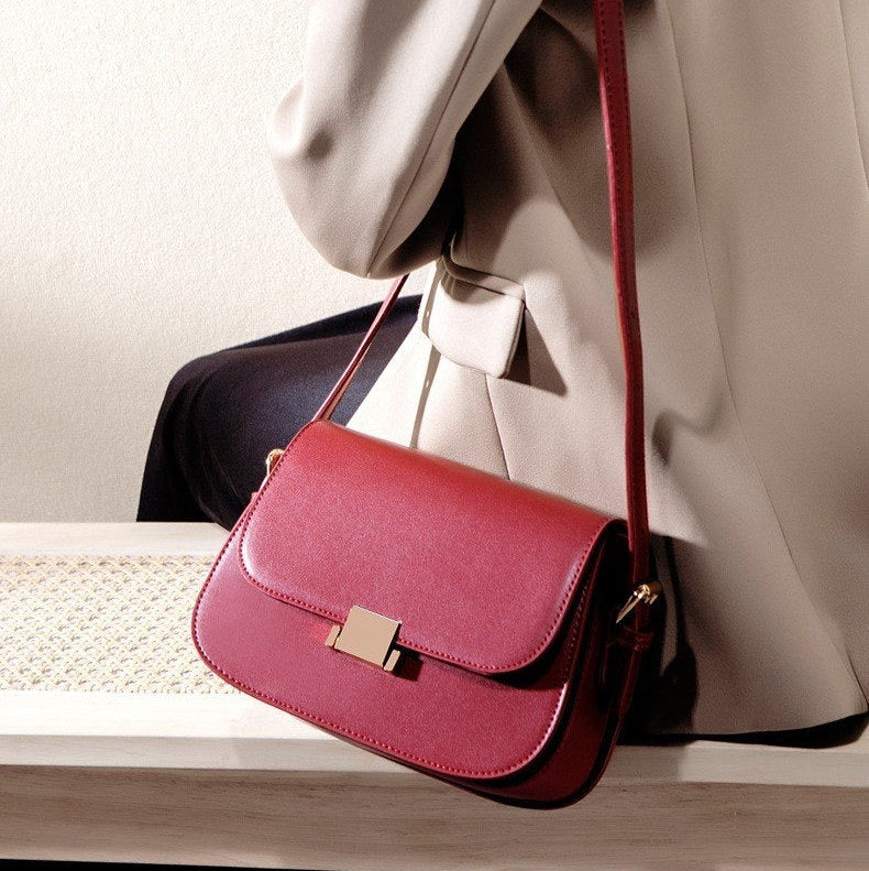 Classic Brown Shoulder Bag