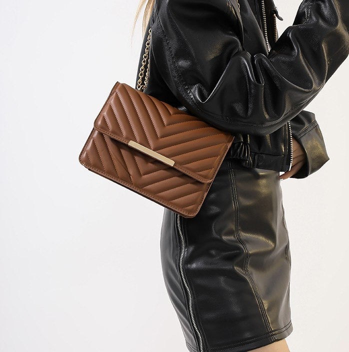 Quilted Chain Crossbody Bag