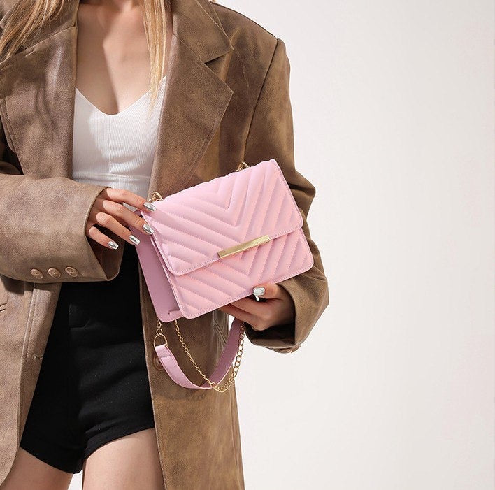 Quilted Chain Crossbody Bag