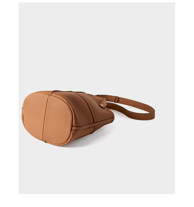 Noir Atelier Tote