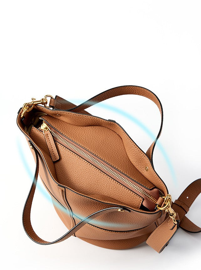 Noir Atelier Tote
