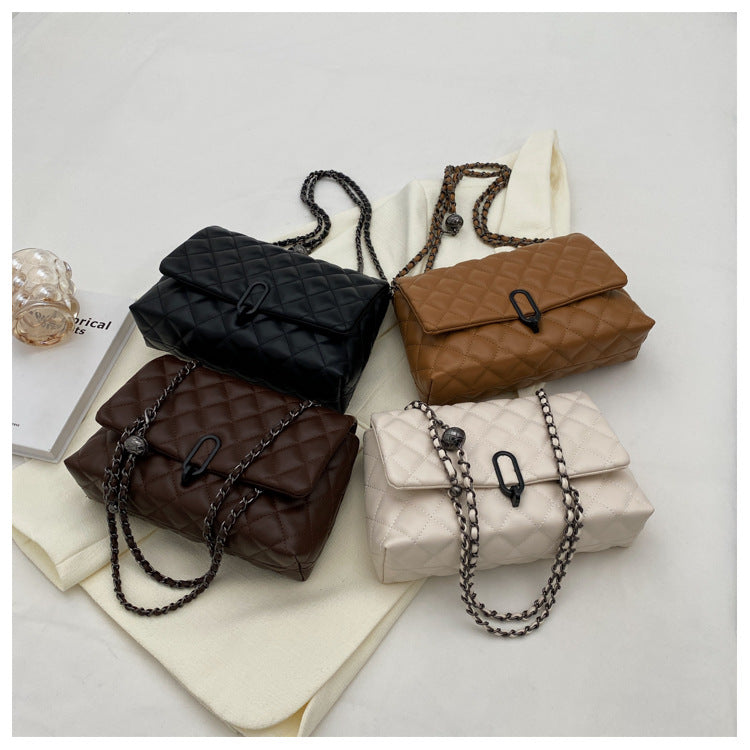 Noelle – Chain Crossbody Bag
